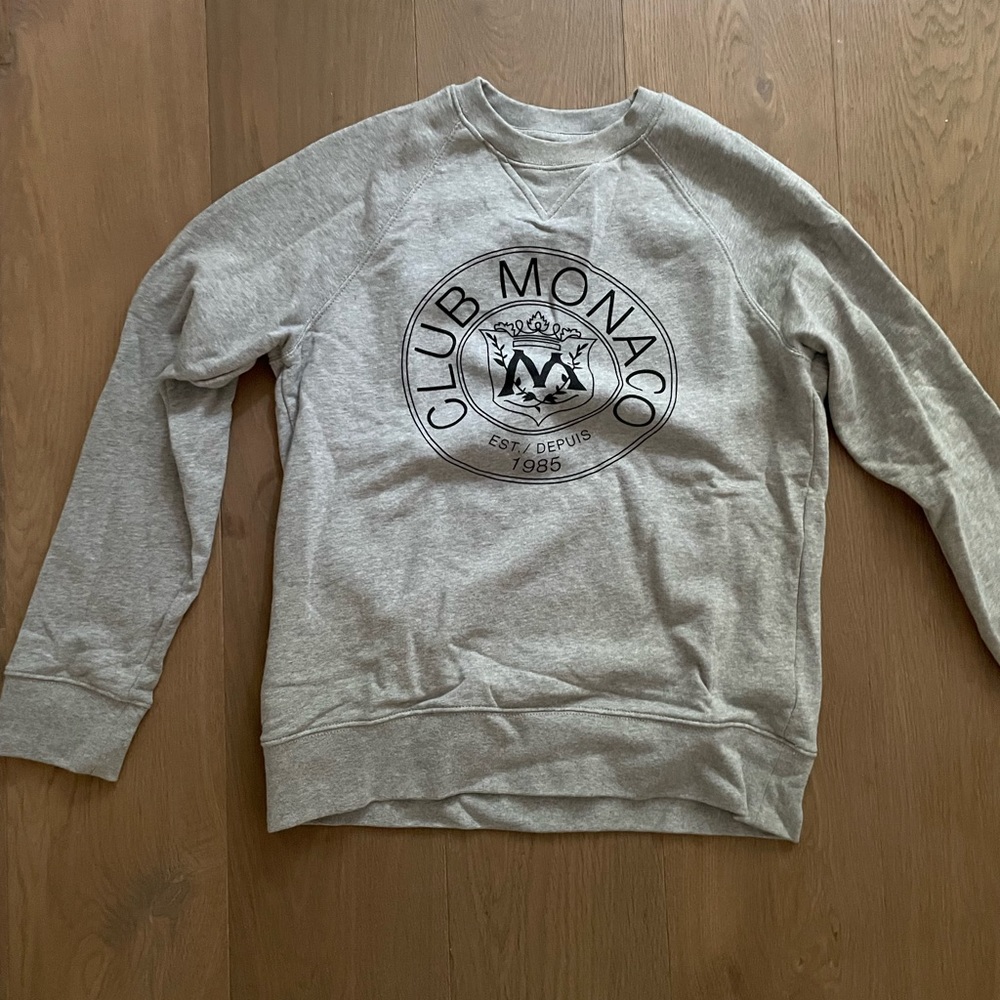 Club Monaco logo sweater size S